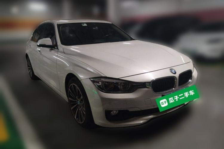 Used BMW 3 Series 2019 320Li Fashion Model Front Right 45 Deg