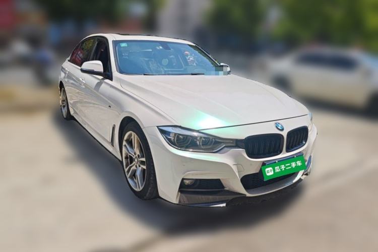 Used BMW 3 Series 2019 320Li M Sport Package Front Right 45 Deg