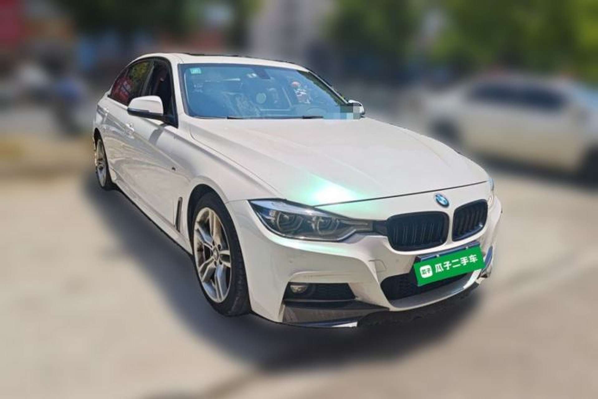 Used BMW 3 Series 2019 320Li M Sport Package Front Right 45 Deg