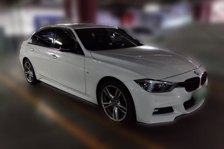 Used BMW 3 Series 2019 320Li M Sport Package Front Right 45 Deg