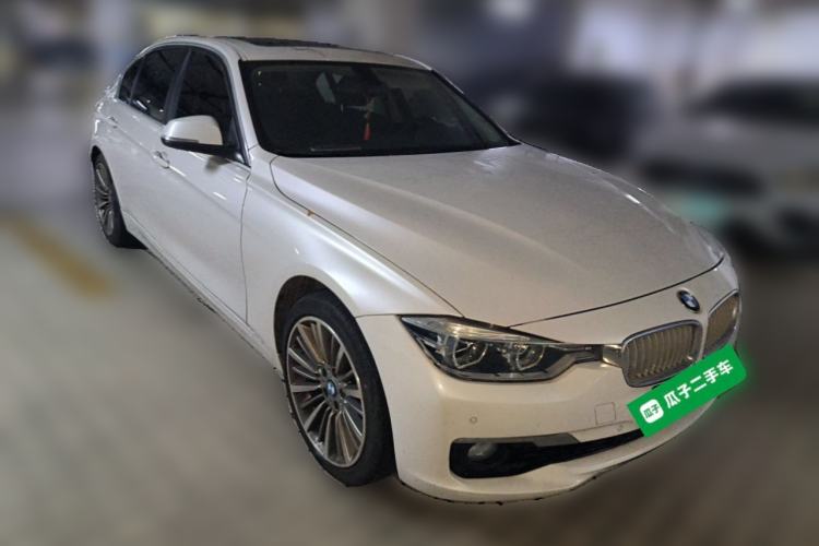 Used BMW 3 Series 2019 320Li Fashion Model Front Right 45 Deg