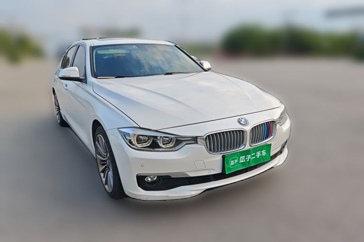 Used BMW 3 Series 2019 320Li Fashion Model Front Right 45 Deg