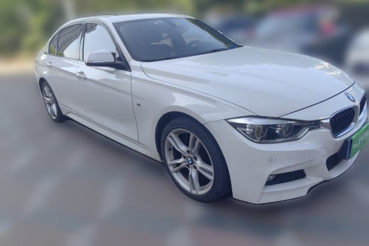 Used BMW 3 Series 2019 320Li M Sport Package Front Right 45 Deg