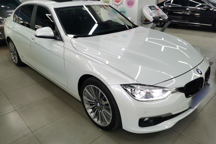 Used BMW 3 Series 2019 320Li Fashion Model Front Right 45 Deg