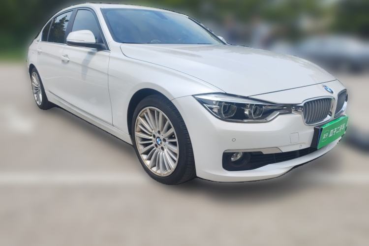 Used BMW 3 Series 2019 320Li Fashion Model Front Right 45 Deg