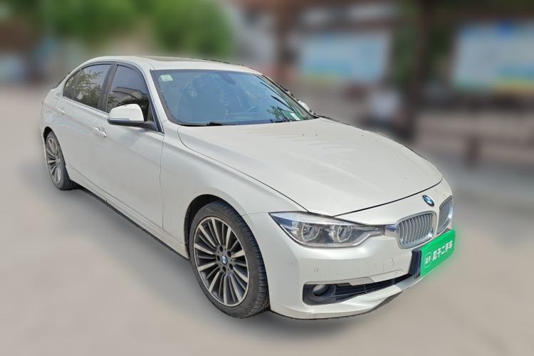 Used BMW 3 Series 2019 320Li Fashion Model Front Right 45 Deg