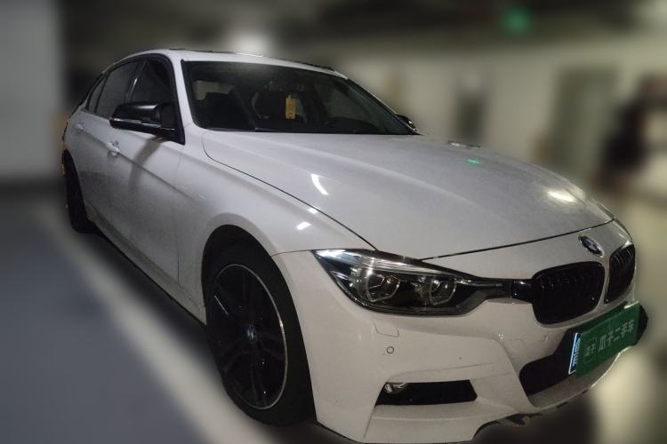 Used BMW 3 Series 2019 320Li M Sport Package Front Right 45 Deg