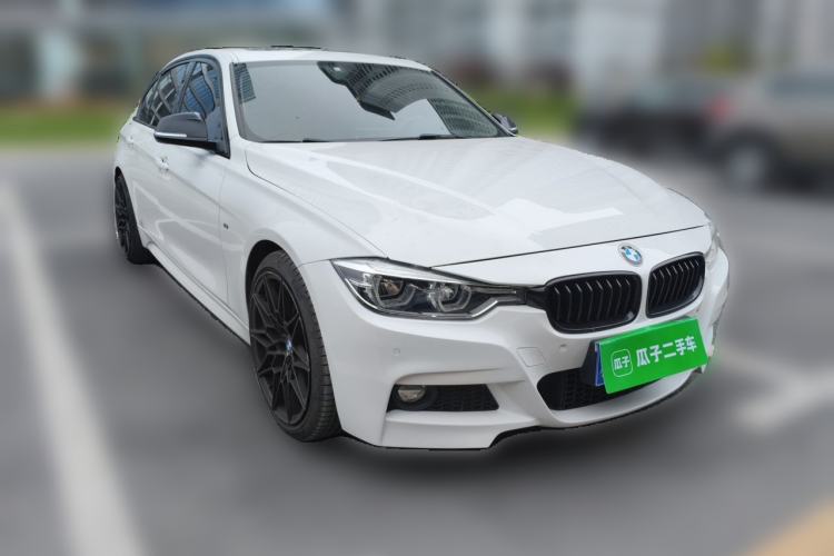 Used BMW 3 Series 2019 320Li M Sport Package Front Right 45 Deg