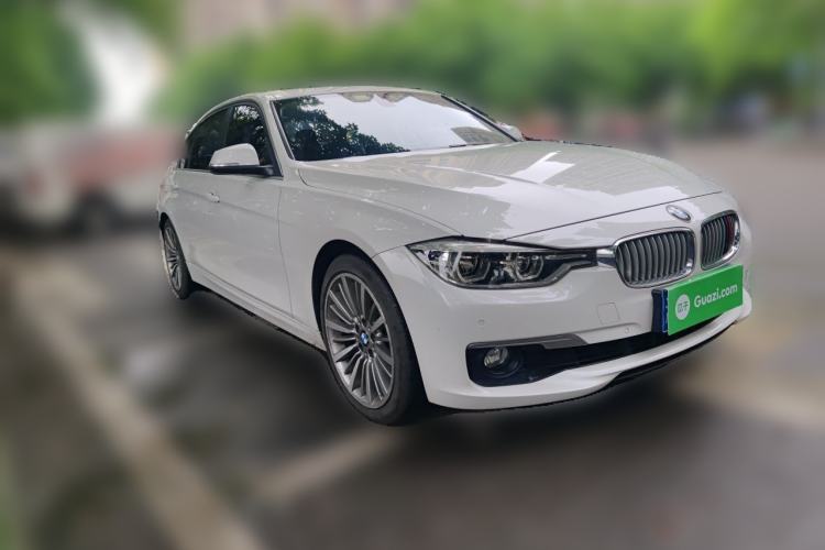Used BMW 3 Series 2019 320Li Fashion Model Front Right 45 Deg