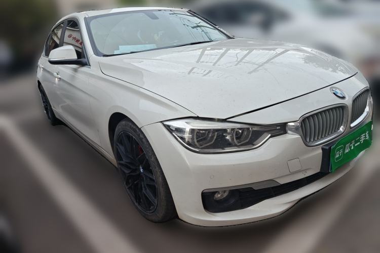Used BMW 3 Series 2019 320Li Fashion Model Front Right 45 Deg