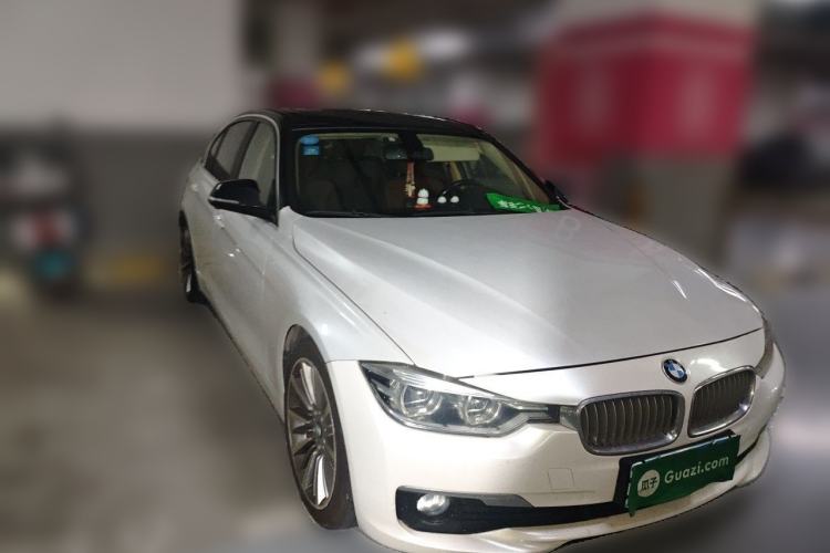 Used BMW 3 Series 2019 320Li Fashion Model Front Right 45 Deg