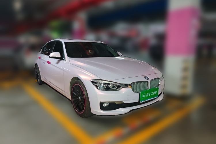 Used BMW 3 Series 2019 320Li Fashion Model Front Right 45 Deg