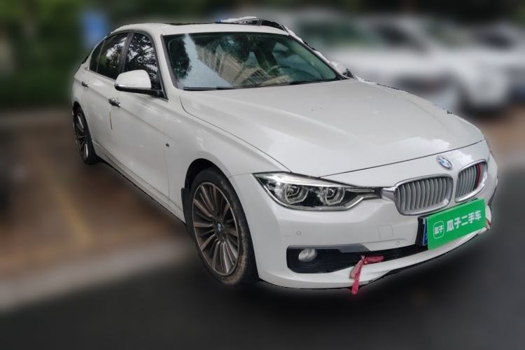 Used BMW 3 Series 2019 320Li Fashion Model Front Right 45 Deg