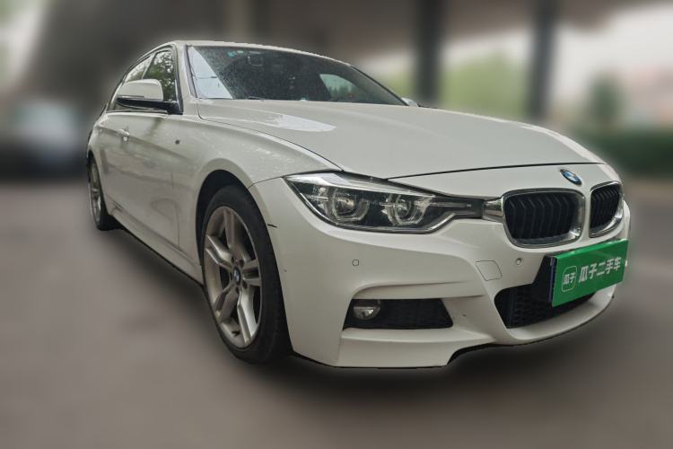 Used BMW 3 Series 2019 320Li M Sport Package Front Right 45 Deg