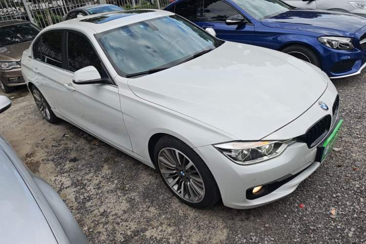 Used BMW 3 Series 2019 320Li Fashion Model Front Right 45 Deg