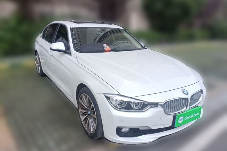 Used BMW 3 Series 2019 320Li Fashion Model Front Right 45 Deg