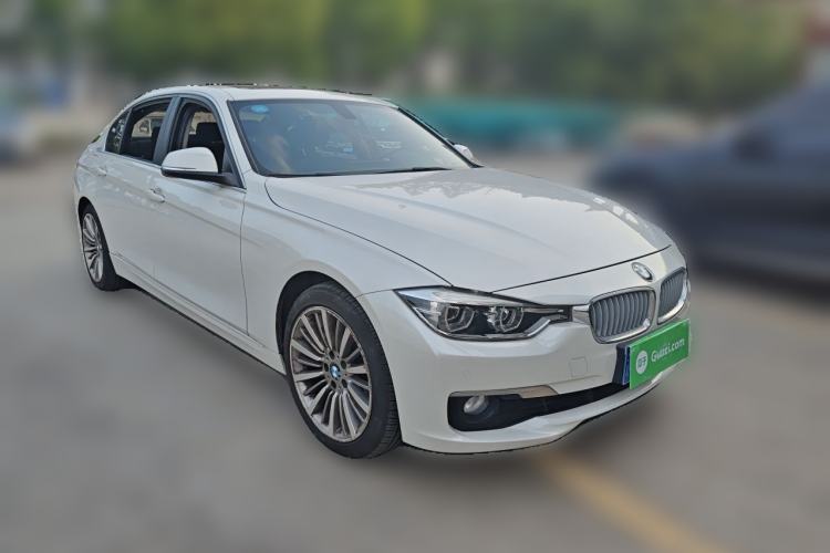 Used BMW 3 Series 2019 320Li Fashion Model Front Right 45 Deg