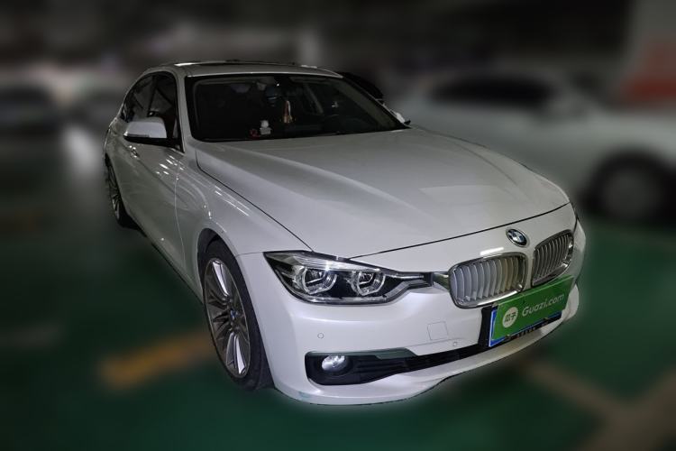 Used BMW 3 Series 2019 320Li Fashion Model Front Right 45 Deg
