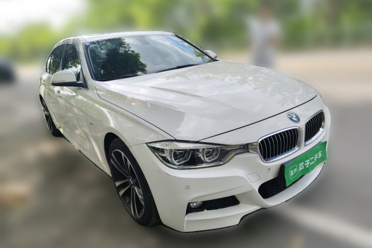 Used BMW 3 Series 2019 320Li M Luxury Package Front Right 45 Deg