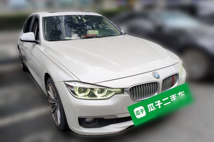Used BMW 3 Series 2019 320Li Fashion Model Front Right 45 Deg