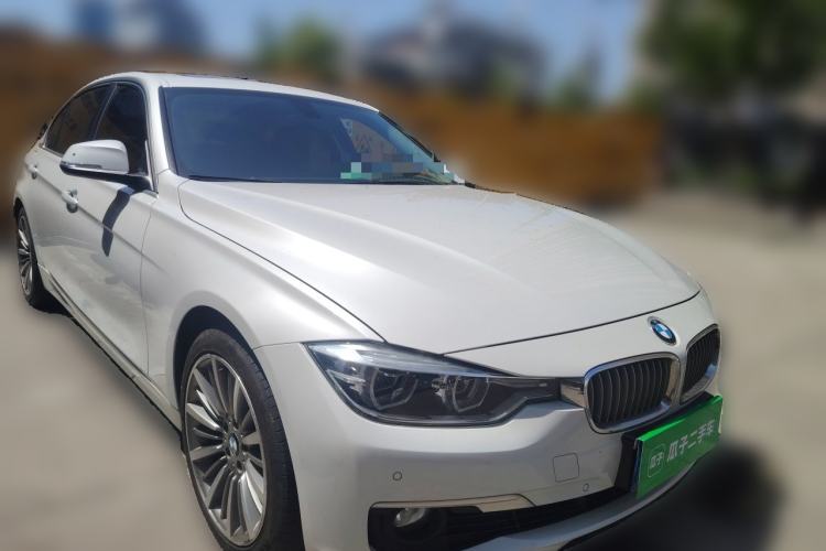Used BMW 3 Series 2019 320Li Fashion Model Front Right 45 Deg