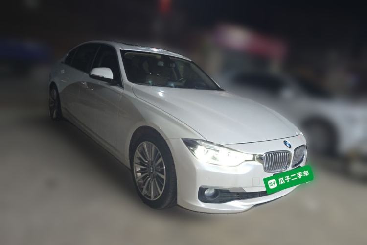 Used BMW 3 Series 2019 320Li Fashion Model Front Right 45 Deg