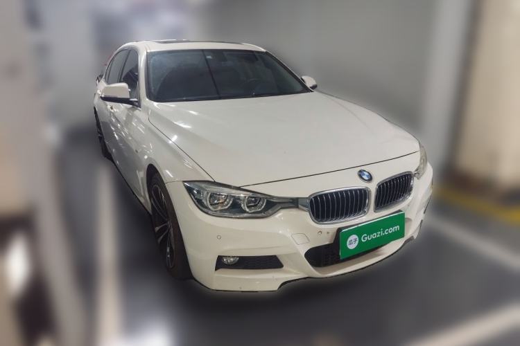 Used BMW 3 Series 2019 320Li M Luxury Package Front Right 45 Deg