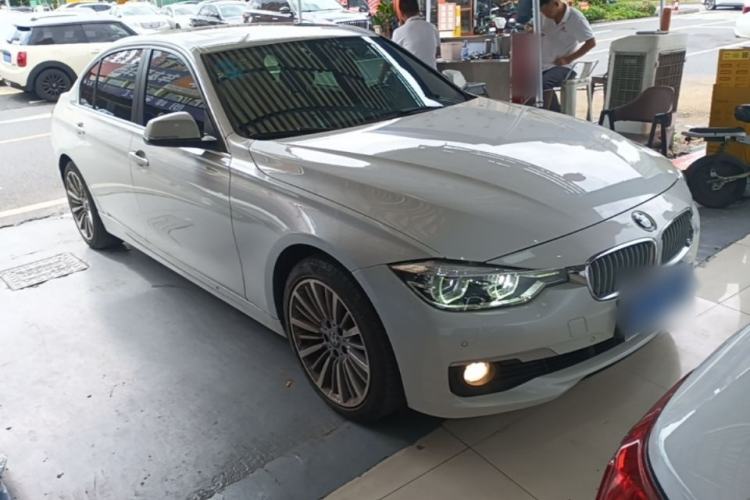 Used BMW 3 Series 2019 320Li Fashion Model Front Right 45 Deg