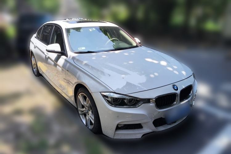 Used BMW 3 Series 2019 320Li M Sport Package Front Right 45 Deg