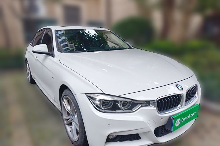 Used BMW 3 Series 2019 320Li M Sport Package Front Right 45 Deg