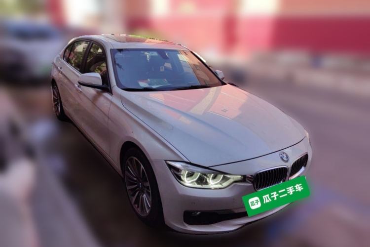 Used BMW 3 Series 2019 320Li Fashion Model Front Right 45 Deg