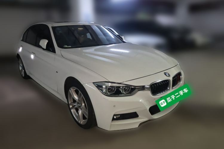 Used BMW 3 Series 2019 320Li M Sport Package Front Right 45 Deg