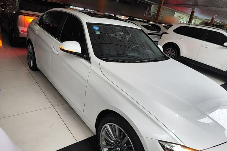 Used BMW 3 Series 2019 320Li Fashion Model Front Right 45 Deg