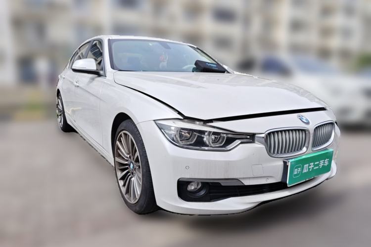 Used BMW 3 Series 2019 320Li Fashion Model Front Right 45 Deg