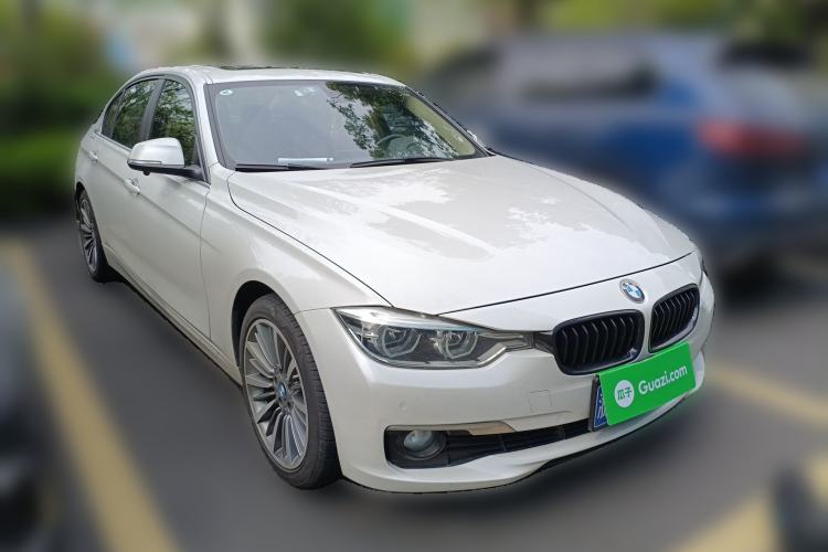 Used BMW 3 Series 2019 320Li Fashion Model Front Right 45 Deg