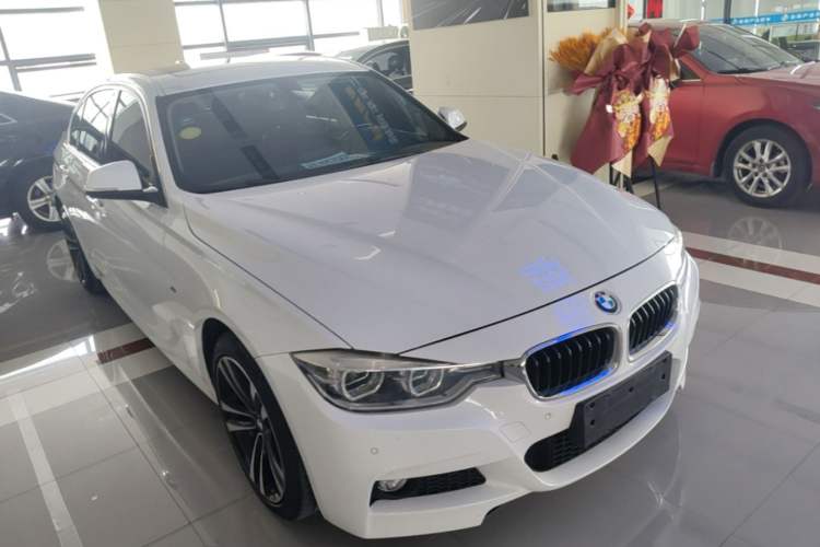 Used BMW 3 Series 2019 320Li M Luxury Package Front Right 45 Deg