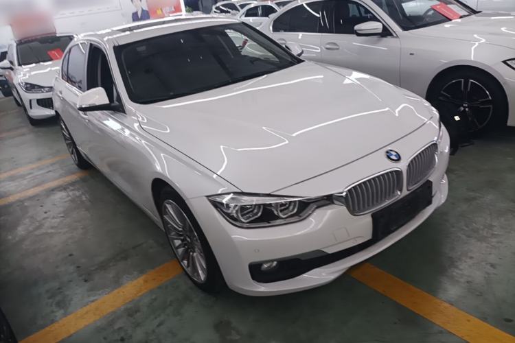 Used BMW 3 Series 2019 320Li Fashion Model Front Right 45 Deg