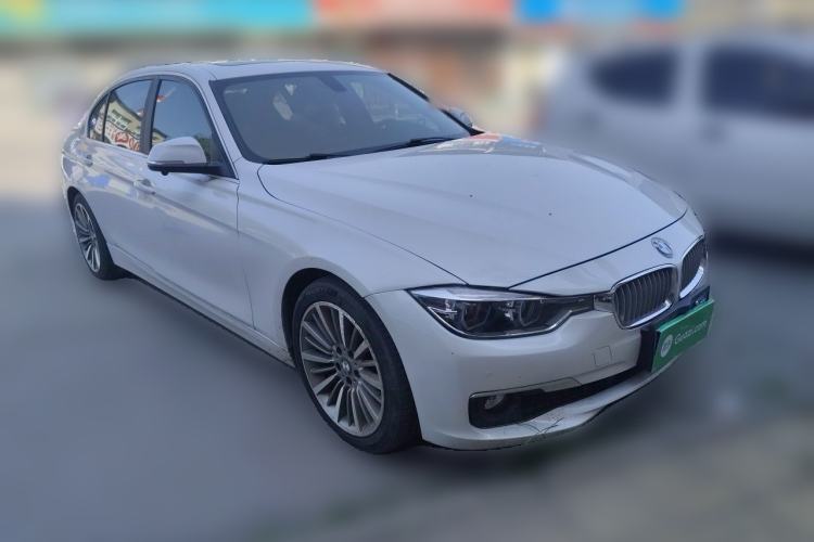 Used BMW 3 Series 2019 320Li Fashion Model Front Right 45 Deg