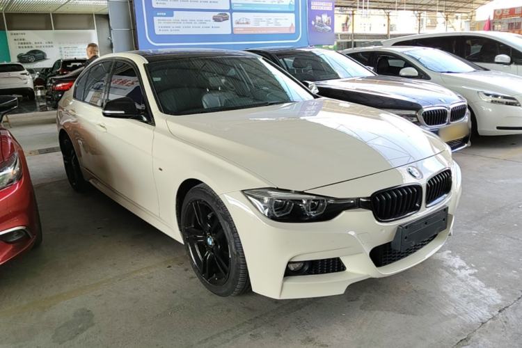 Used BMW 3 Series 2019 320i M Sport Night Edition Front Right 45 Deg