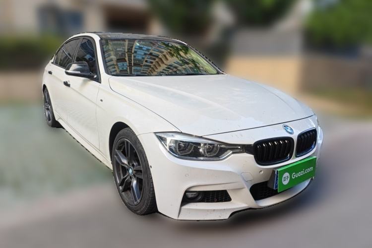 Used BMW 3 Series 2019 320Li M Sport Package Front Right 45 Deg