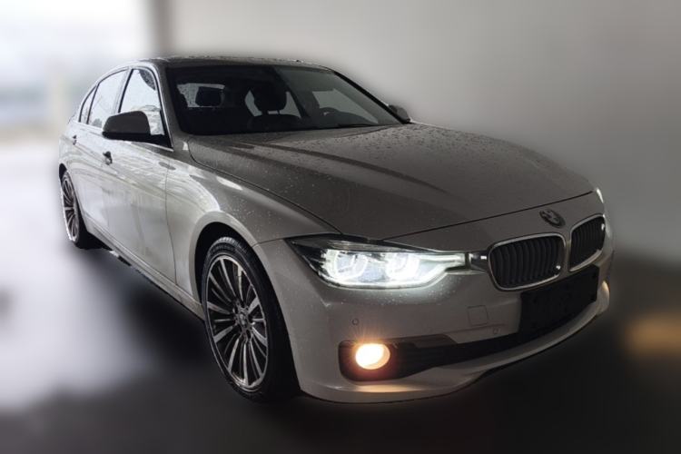 Used BMW 3 Series 2019 320Li Fashion Model Front Right 45 Deg