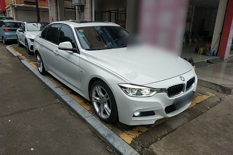 Used BMW 3 Series 2019 320Li M Sport Package Front Right 45 Deg