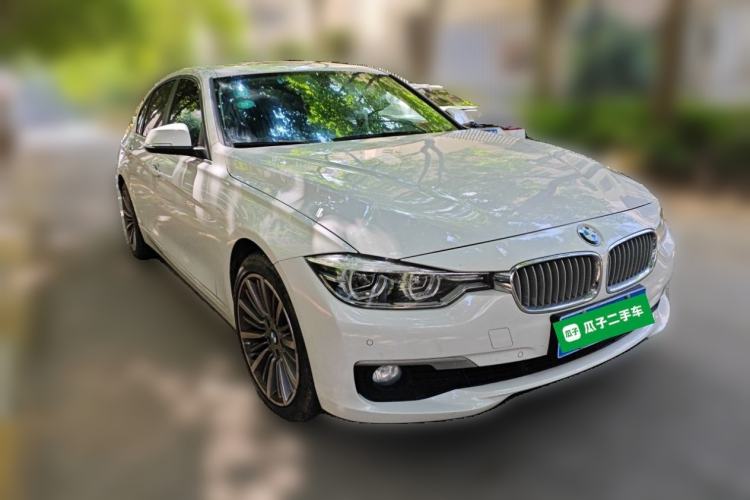 Used BMW 3 Series 2019 320Li Fashion Model Front Right 45 Deg