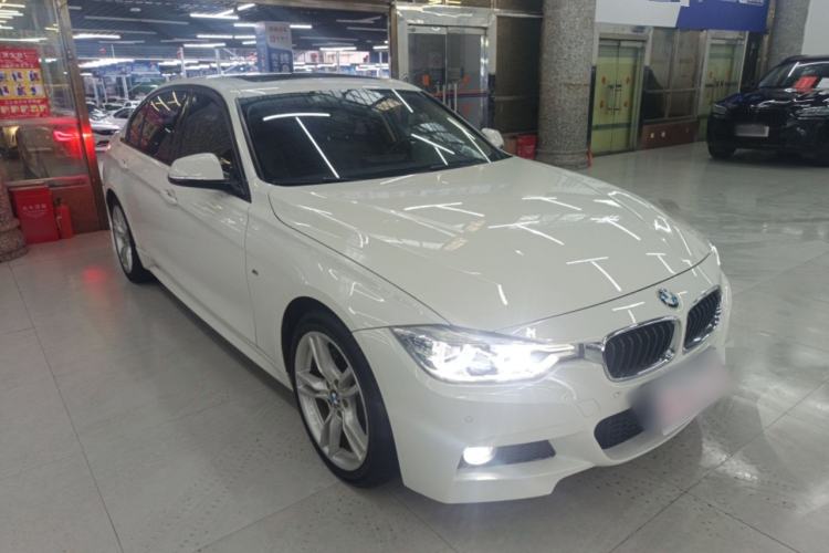 Used BMW 3 Series 2019 320Li M Sport Package Front Right 45 Deg