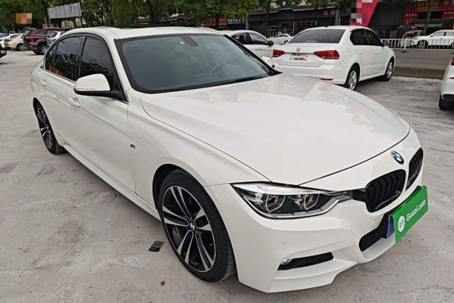 Used BMW 3 Series 2019 320Li M Luxury Package Front Right 45 Deg