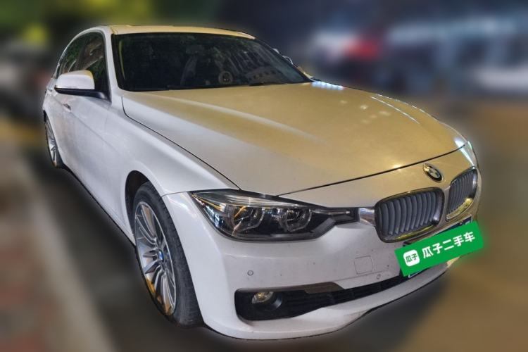 Used BMW 3 Series 2019 320Li xDrive Fashion Model Front Right 45 Deg