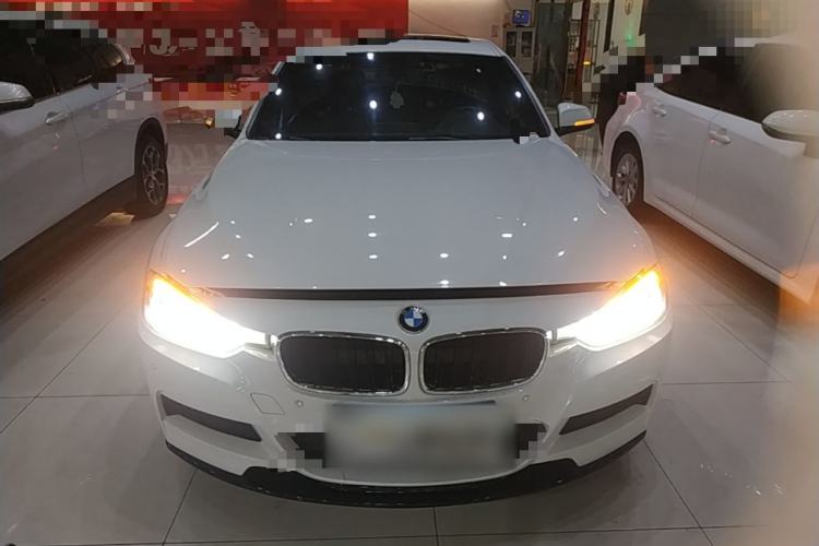 Used BMW 3 Series 2019 320i M Sport Package Front