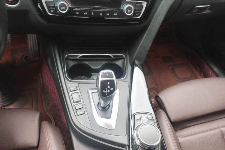 Used BMW 3 Series 2019 320Li M Sport Package Gear Lever