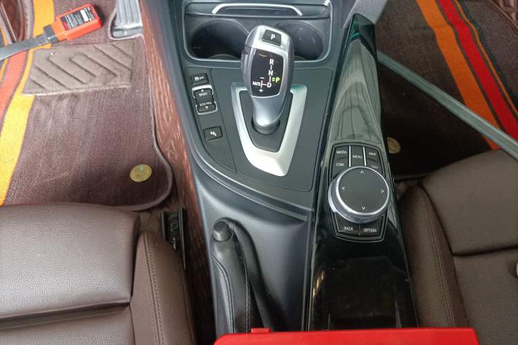 Used BMW 3 Series 2019 320Li Fashion Model Gear Lever