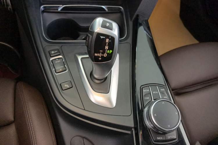 Used BMW 3 Series 2019 320Li Fashion Model Gear Lever